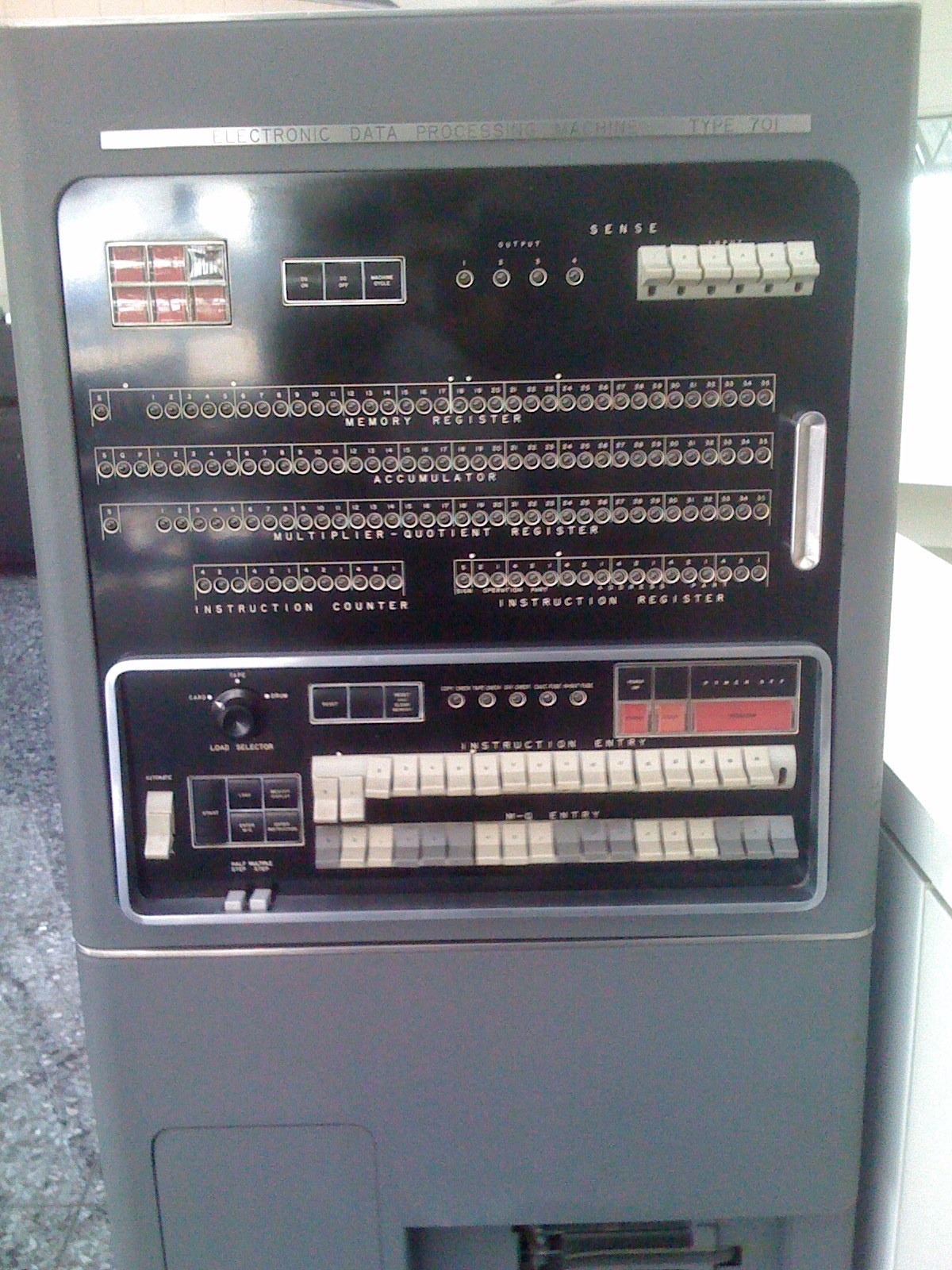 The console of an IBM 701, the machine for which Samuel wrote his first checkers program in 1952.