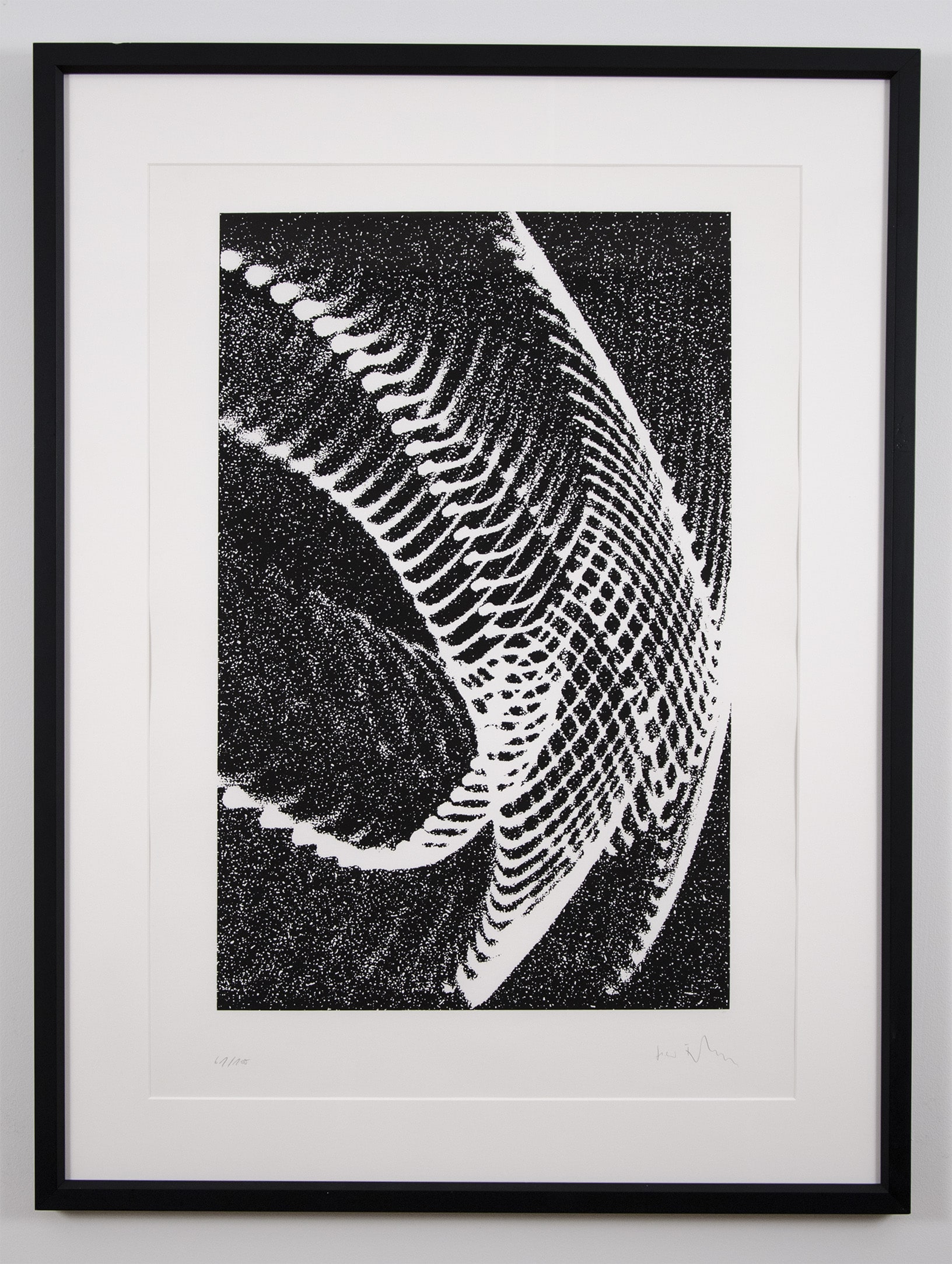Herbert W. Franke Begins Creating Art with an Oscillograph