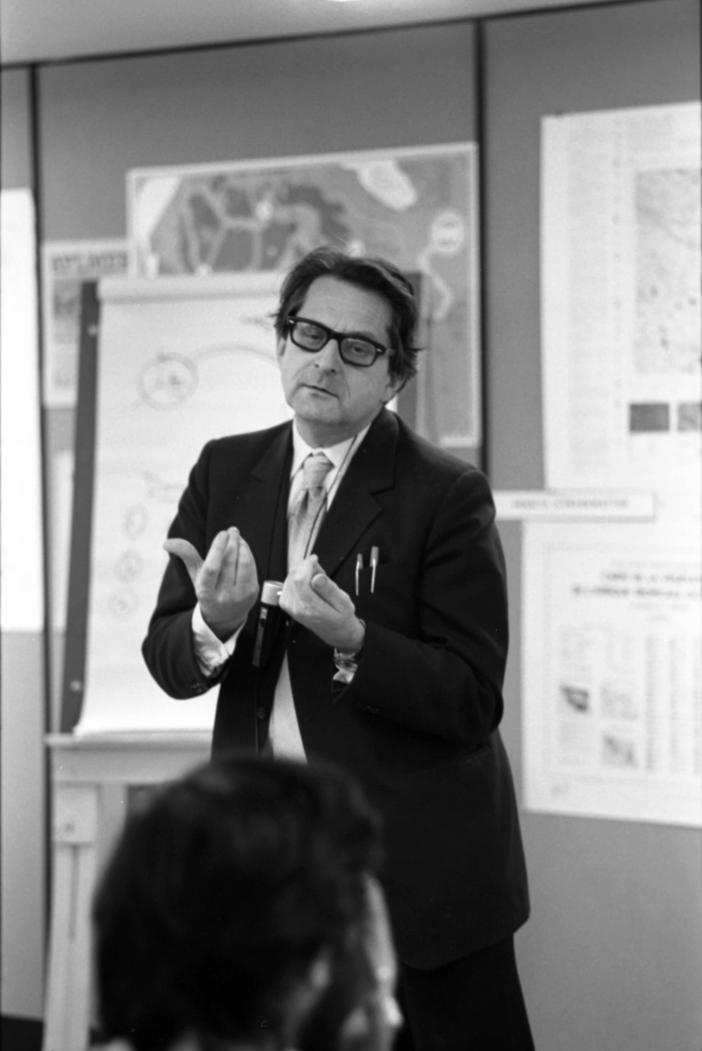 Theorie de l’information et perception esthetique (Information Theory and Esthetic Perception) by Abraham A. Moles